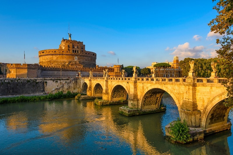 Viajar a Roma para ver el río Tévere
