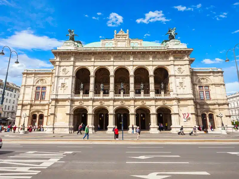Ópera de Viena, uno de los lugares que ver en Viena