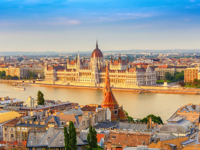 Budapest, uno de los destinos donde viajar en Semana Santa baratos