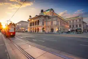 como ir del aeropuerto de Viena al centro